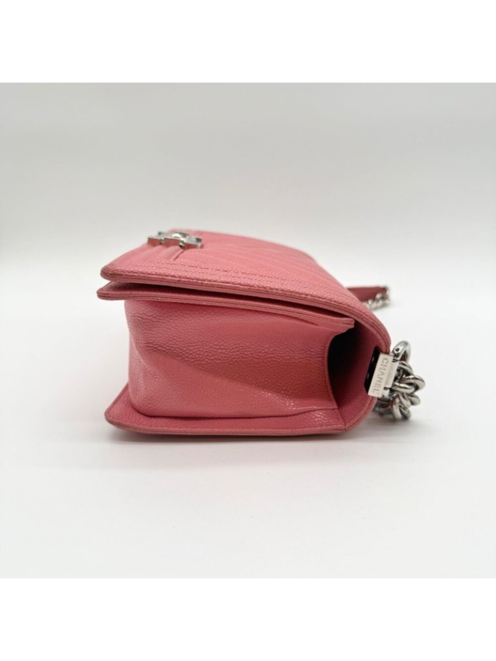 Chanel Large Shoulder Bag Boy V-stitch Caviar Leather - Picture 6 of 16